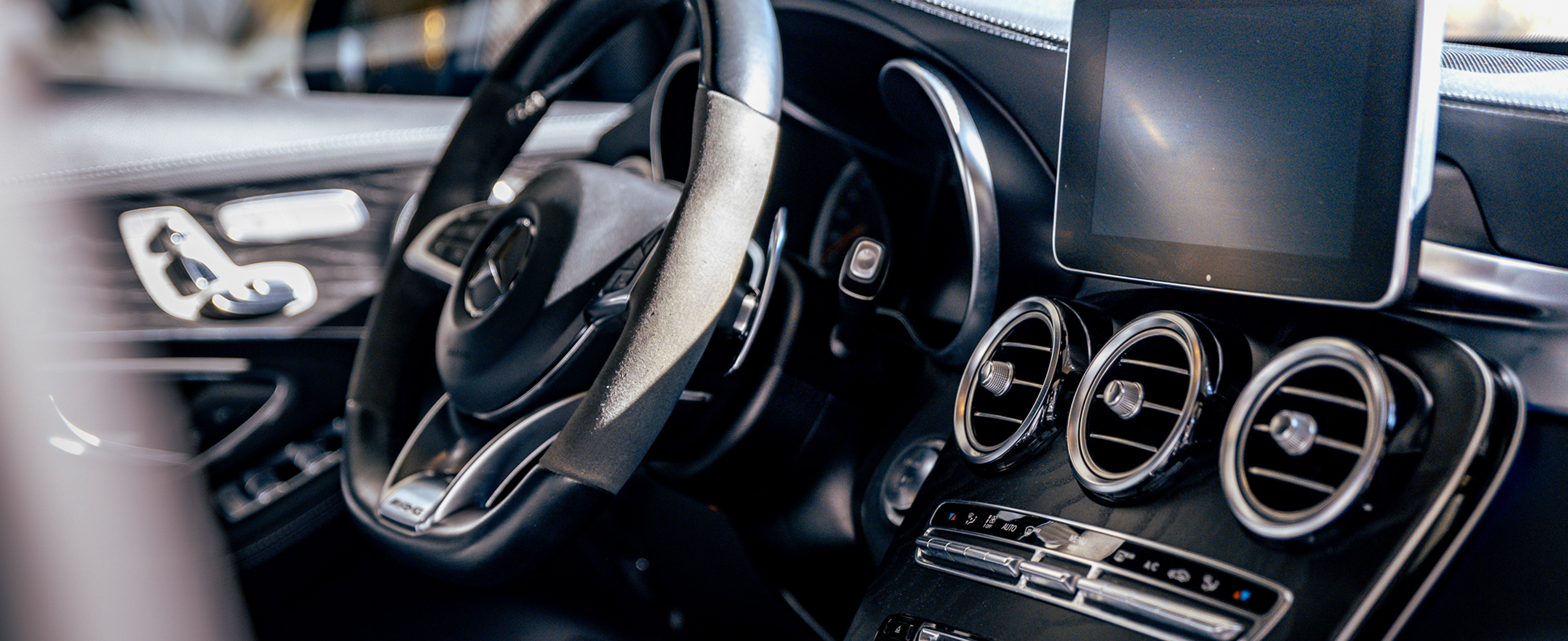 Subpage Details Slider Image Bandenservice | SVautos